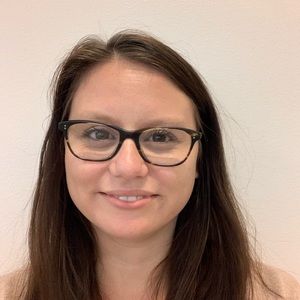 Meet your Posher, Claire